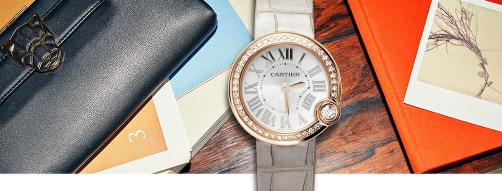 Swiss imitation watches online are smooth with leather straps.