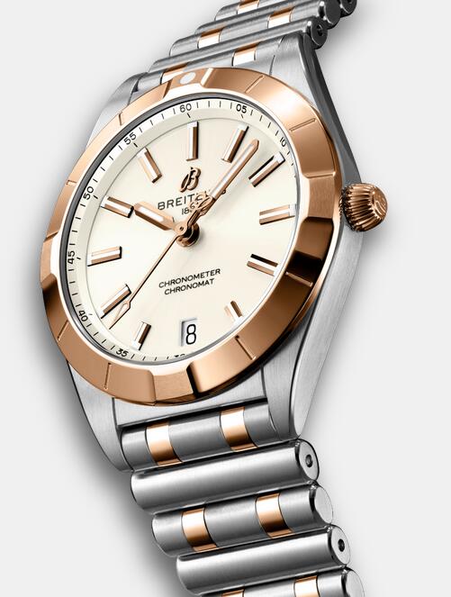Online replica watches are showy with red gold material.